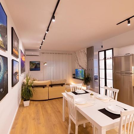 Victoria Lungomare Apartment Vlorë Εξωτερικό φωτογραφία