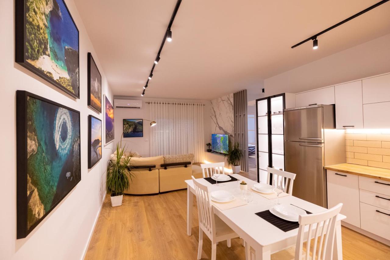 Victoria Lungomare Apartment Vlorë Εξωτερικό φωτογραφία