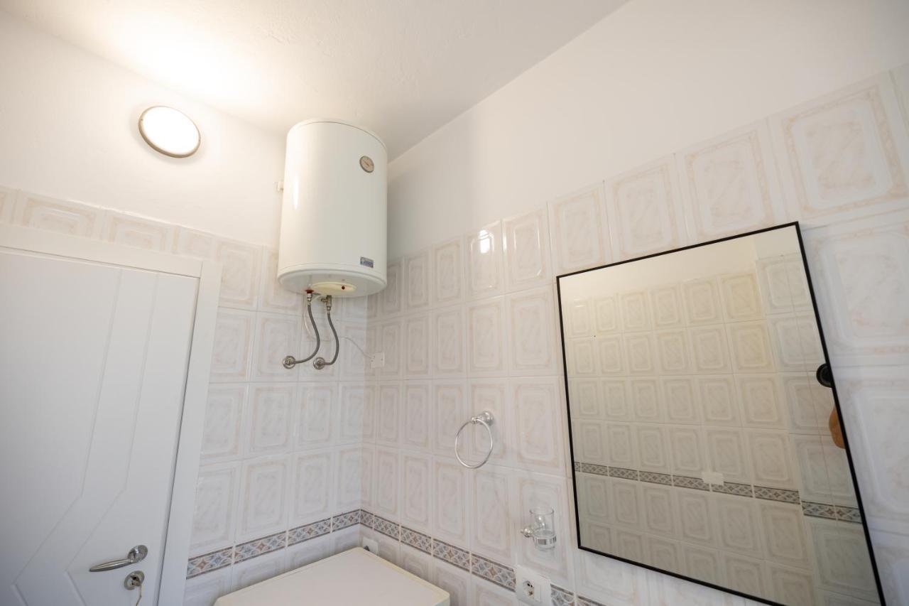 Victoria Lungomare Apartment Vlorë Εξωτερικό φωτογραφία